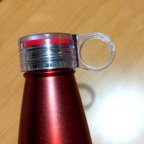 💲2/$15 - New Debco Stainless Steel Water Bottle 750ml - Picture 2 of 4